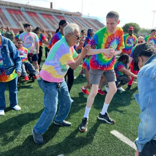 Volunteer_Disabilities_Dancing_Socializing_DuPage